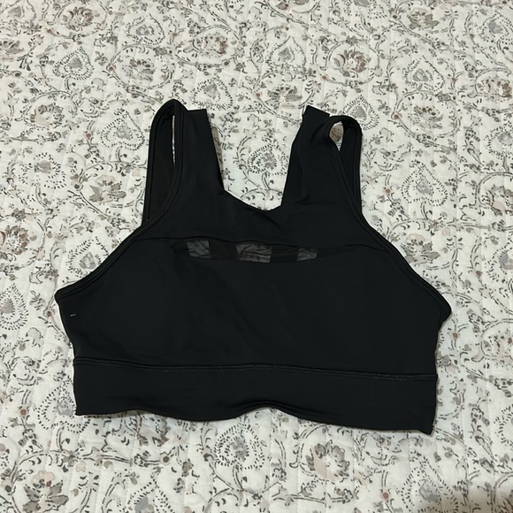 Lululemon Top (Size 6) Barely Used! - Picture 1 of 2